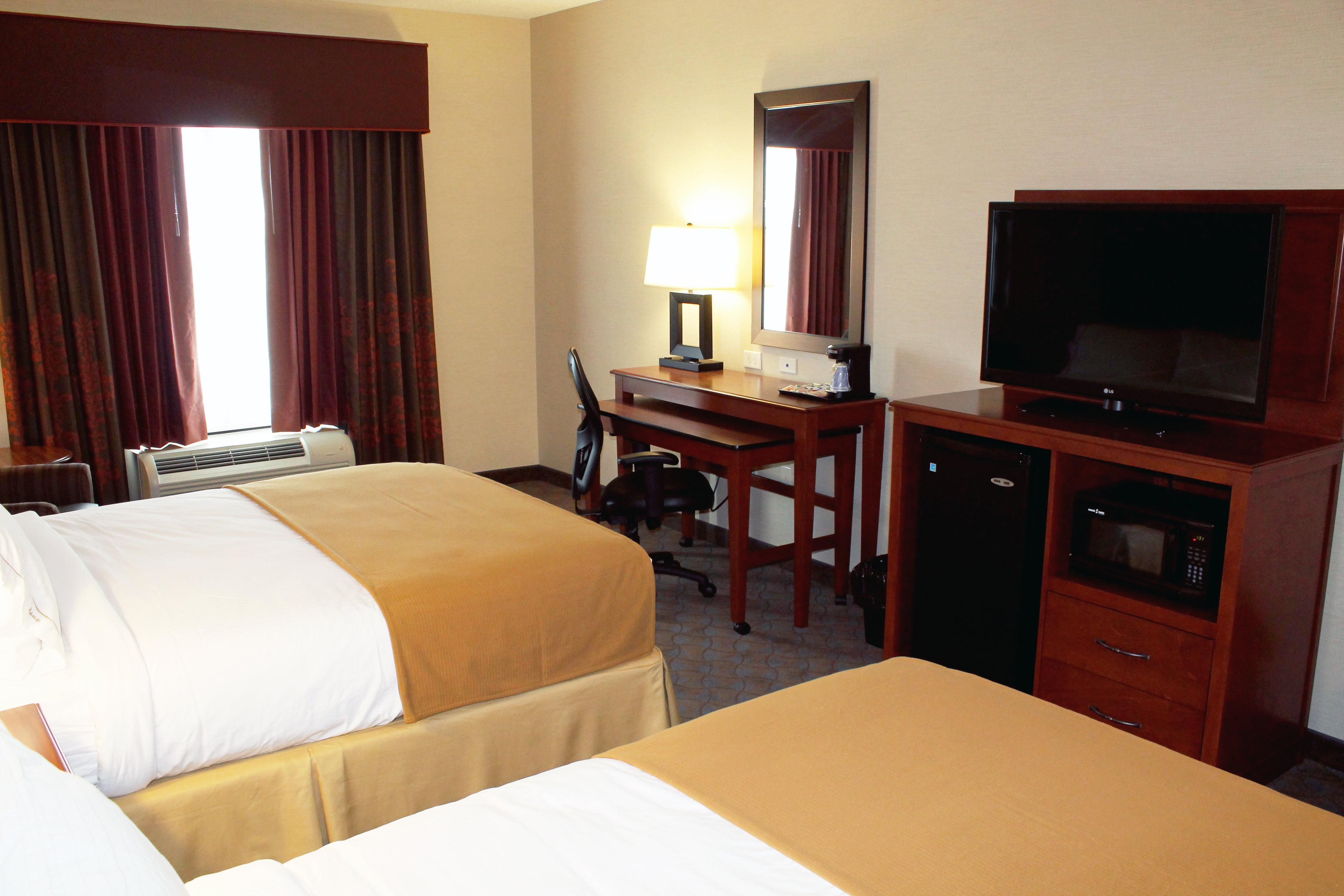 Holiday Inn Express & Suites Paducah West, An Ihg Hotel Екстериор снимка